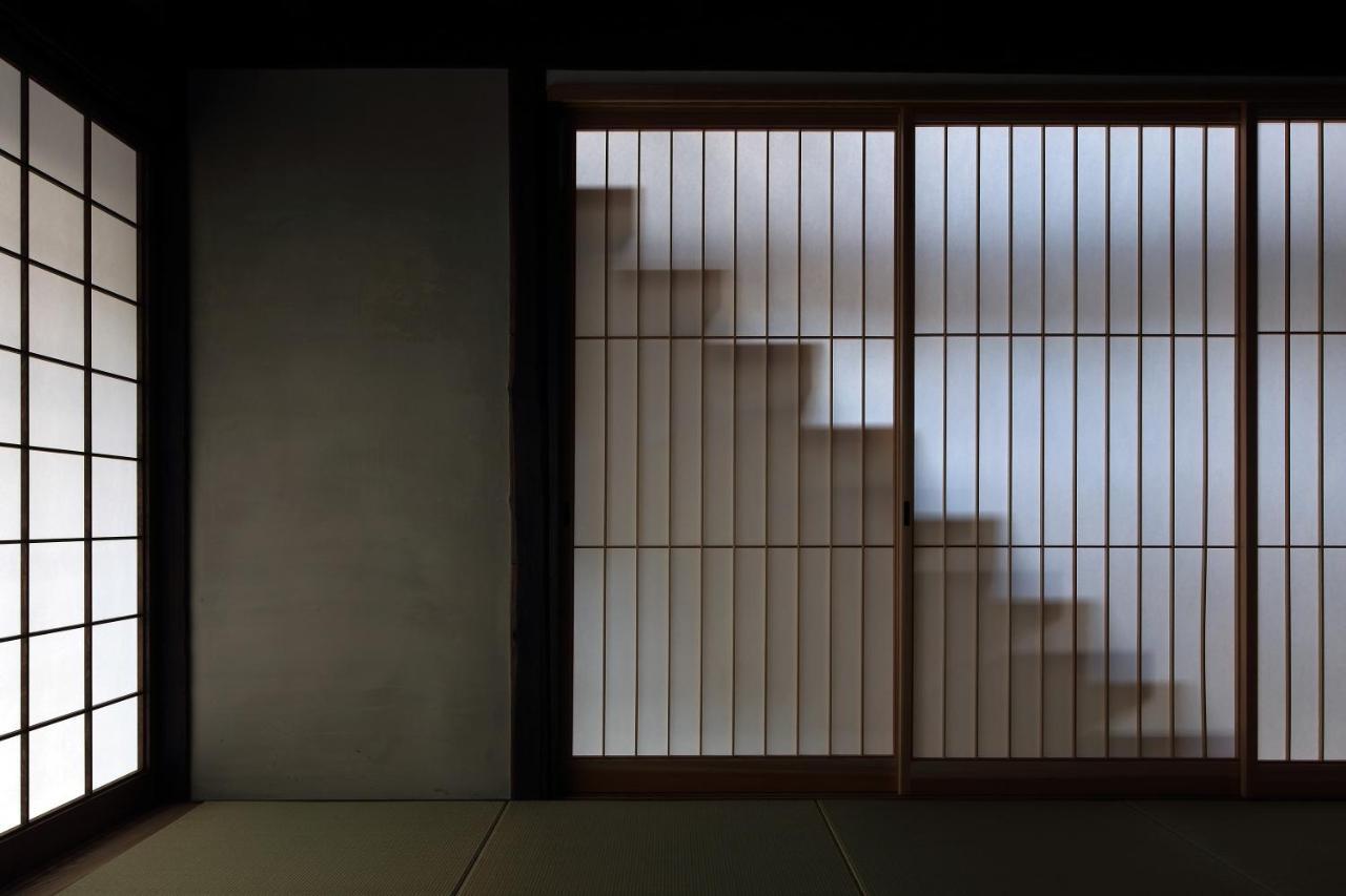 滔々 御崎 町家の宿 Toutou Onzaki Machiya No Yado كورَسِكِ المظهر الخارجي الصورة
